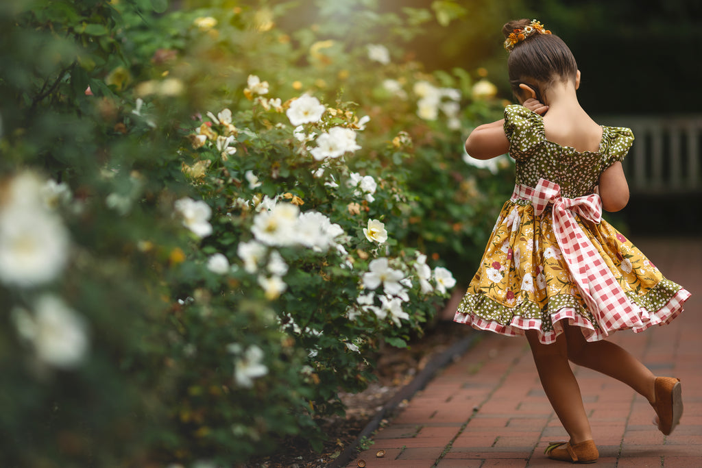 Falling for You Dress 10 / Dress Only Falling for You Dress 10 / Dress Only